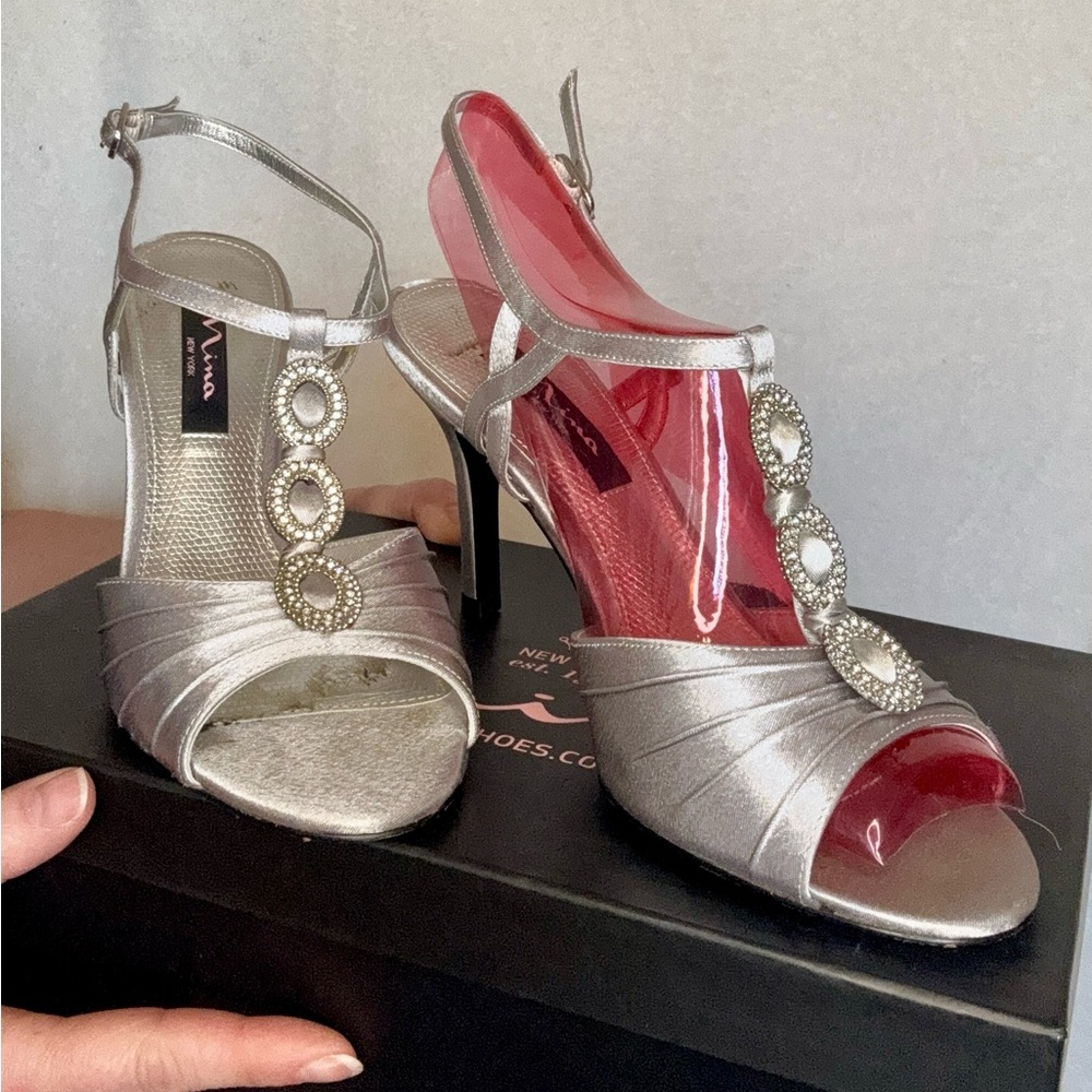 Nina Silver Sandals Elegant and Stylish